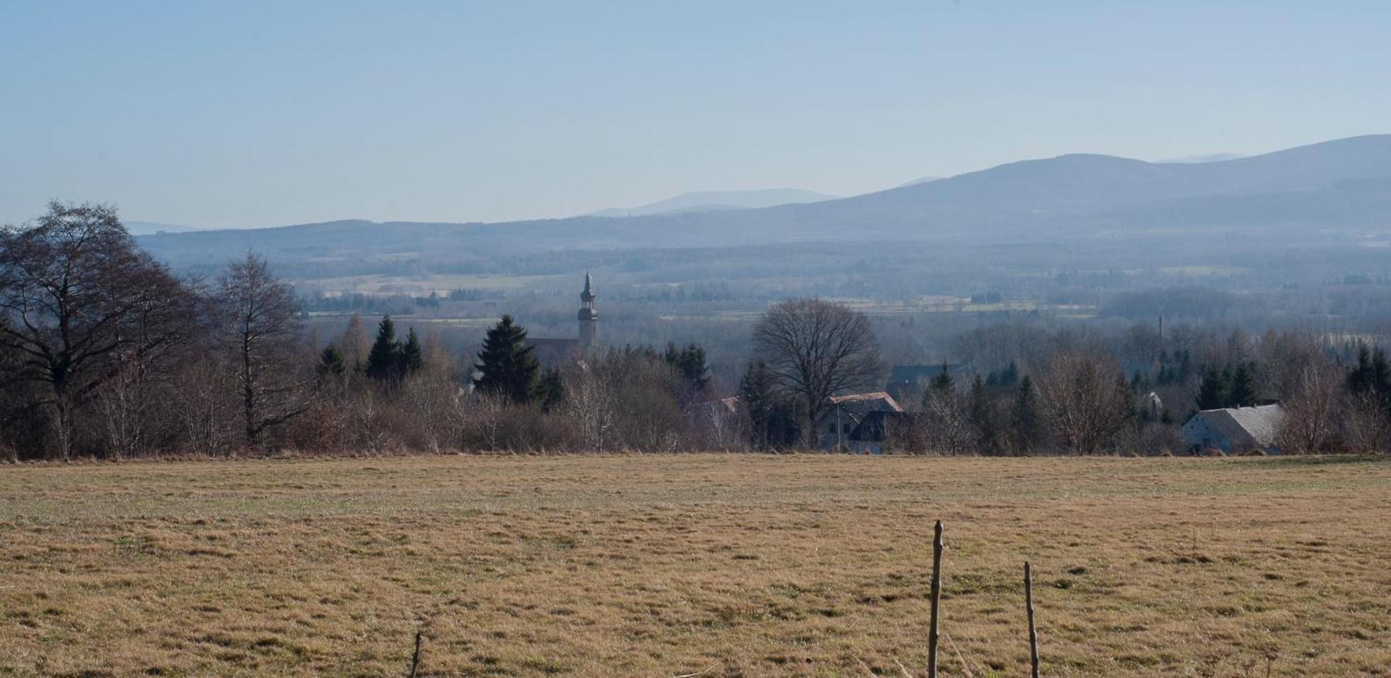 Dziejba Izerska Villa Giebultow  Buitenkant foto